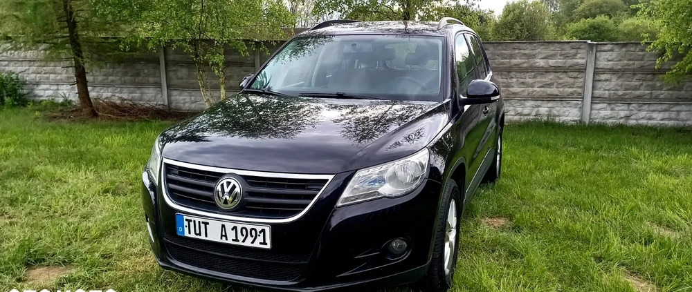 Volkswagen Tiguan cena 29900 przebieg: 194000, rok produkcji 2008 z Uniejów małe 497